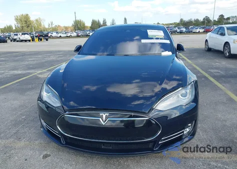 2014 Tesla Model S P85D из США, поврежденный, VIN 5YJSA1H26EFP62484